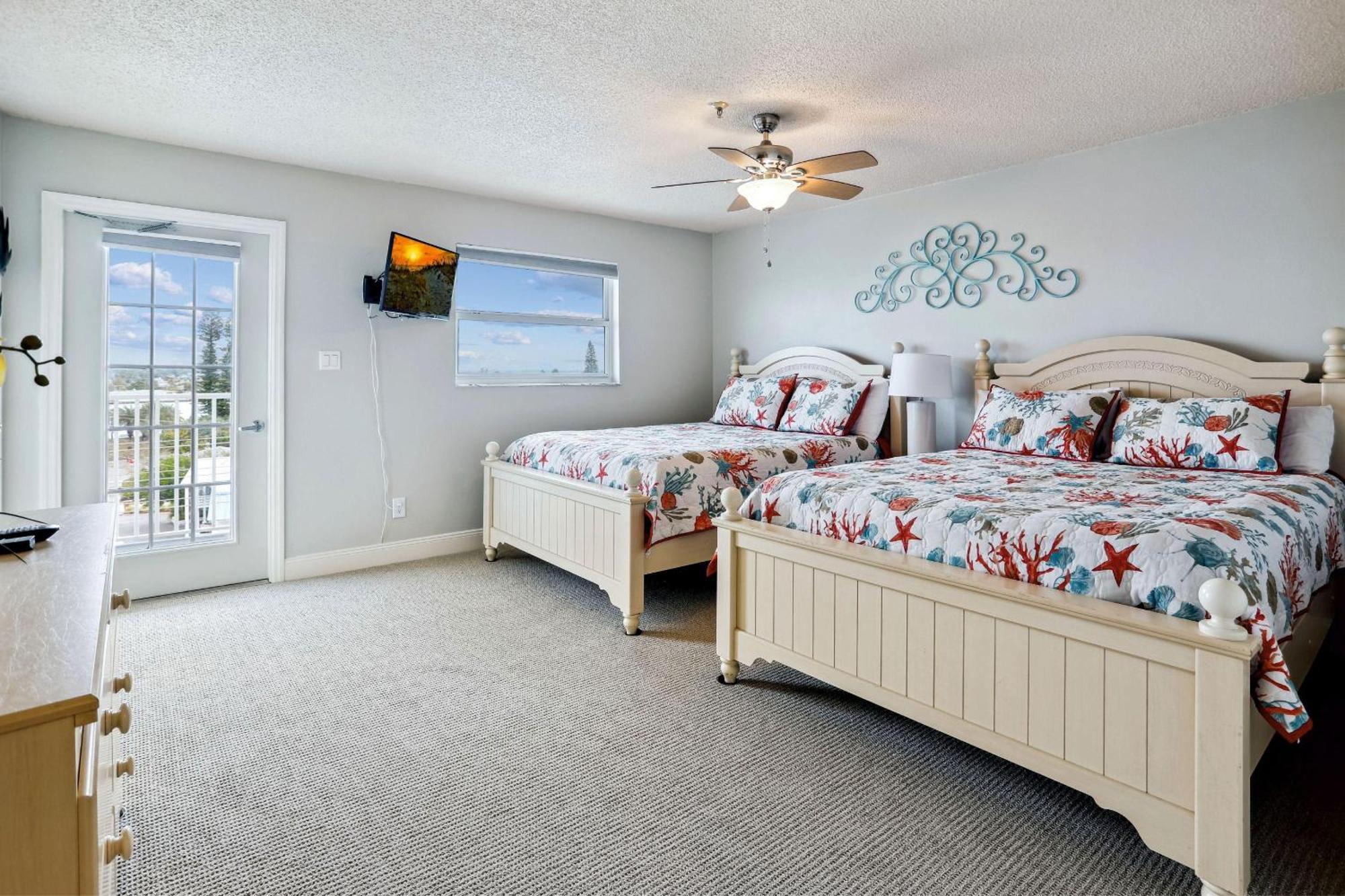 Sea Breeze 401 Villa St. Pete Beach Eksteriør billede
